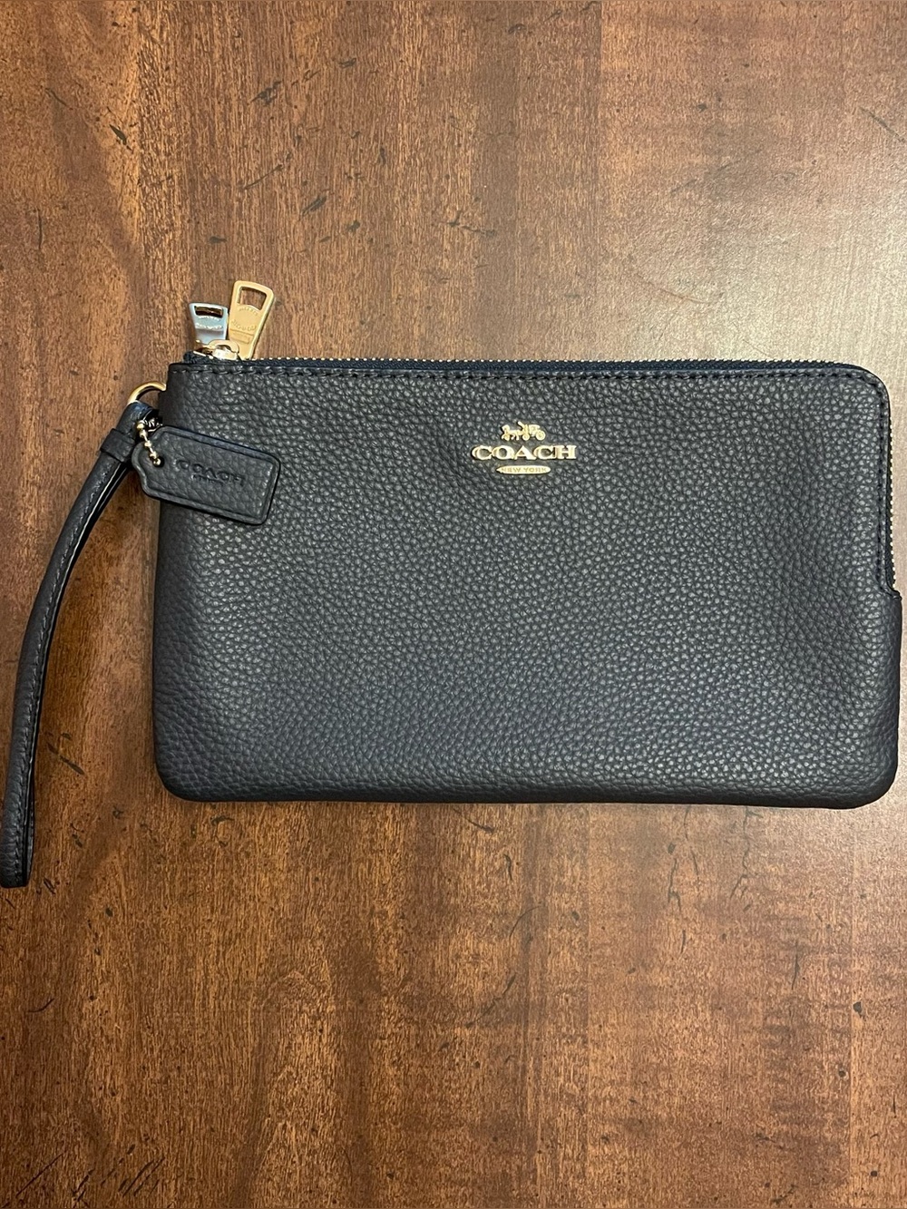 EUC Coach Pebbled Leather Double Zip Wristlet Wallet - Midnight Navy Blue - Gold
